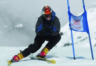 Skaloud skiing Web.jpg